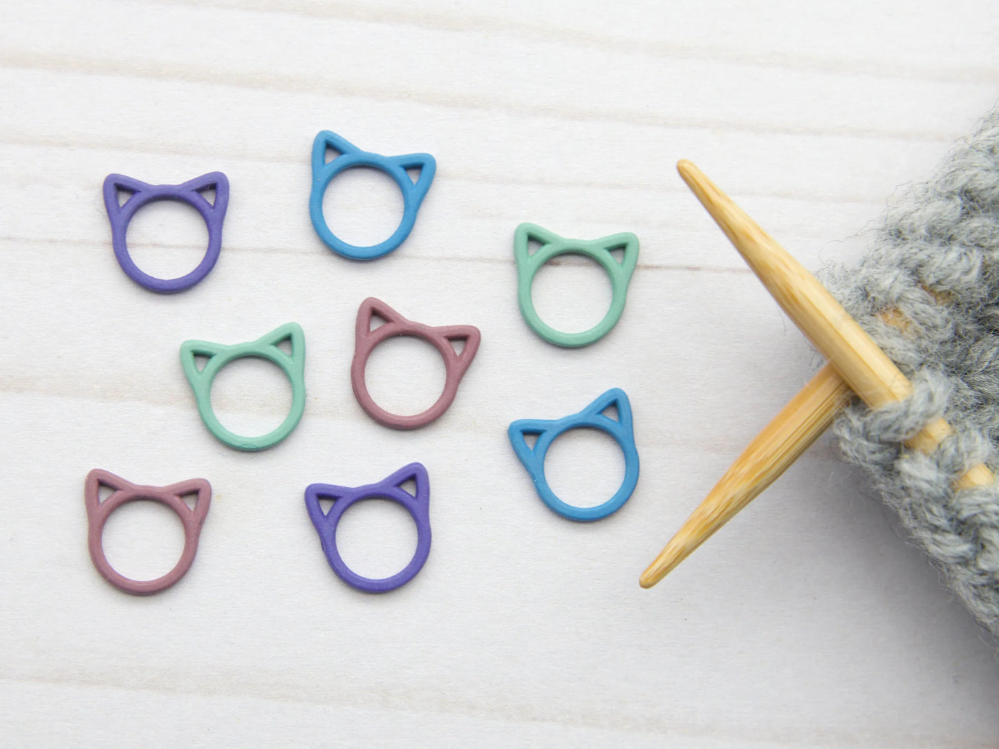 Colorful Cat Closed Ring Stitch Markers