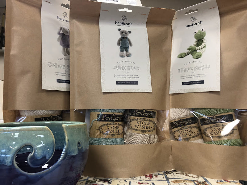 Hardicraft Knitting Kit