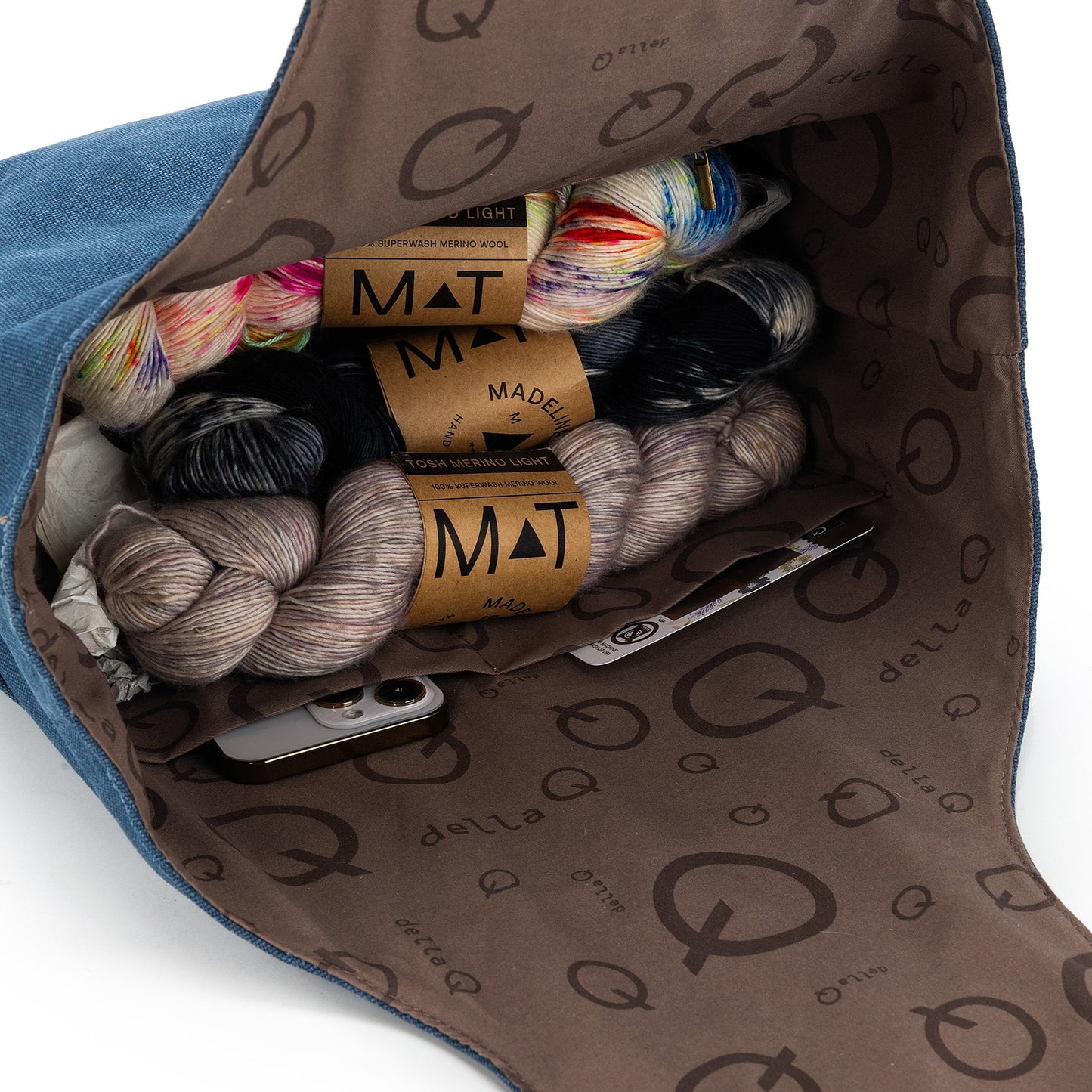 Della Q Nora Bucket Bag