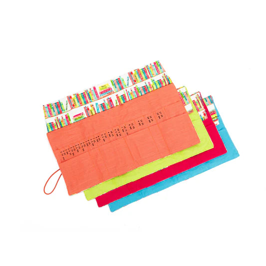 Della Q Interchangeable Needle Case