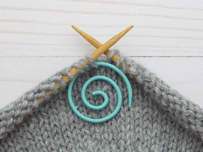 Spiral Cable Needle
