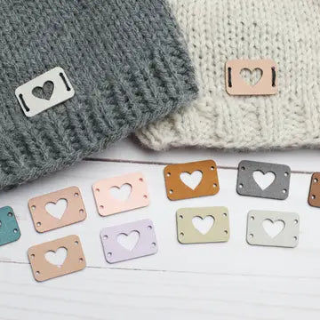 Horizontal Heart Tags