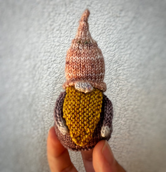 Knit A Gnome Class