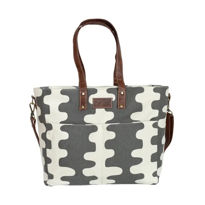 Maika Essential Tote